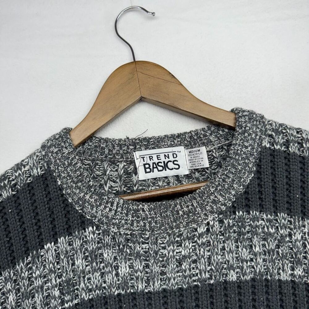 Vintage Trend Basics Sweater Mens medium Gray knit Preppy Grandpa Pullover Sheer